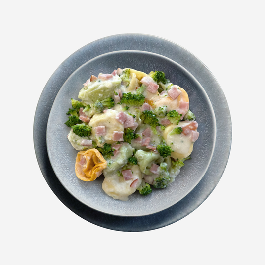 Cremige Ofen-Tortellini mit Rindfleischfüllung